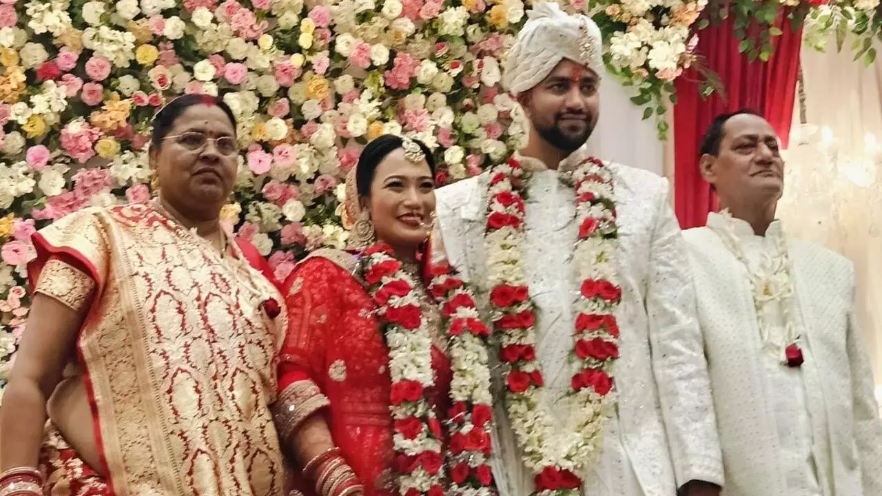 Jharkhand young man And Philippines girl: प्यार की कोई सरहद नहीं, फिलीपींस से रांची तक पहुंची शादी की अनोखी कहानी Jharkhand young man And Philippines girl: प्यार की कोई सरहद नहीं, फिलीपींस से रांची तक पहुंची शादी की अनोखी कहानी