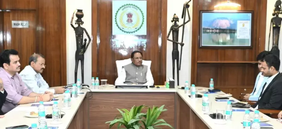 फार्मा, रियल एस्टेट और आईटी क्षेत्र के प्रतिनिधियों ने की मुख्यमंत्री से मुलाकात, सीएम बोले-नव उद्यमियों के लिए अपार संभावनाएं