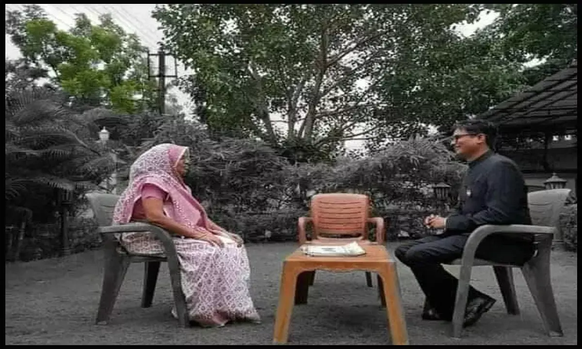 Womens Day: Womens Day: माँ मेरी प्रेरणा: मंत्री ओपी चौधरी ने मजबूत इरादों वाली अपनी मां को बताया प्रेरणा Womens Day: Womens Day: माँ मेरी प्रेरणा: मंत्री ओपी चौधरी ने मजबूत इरादों वाली अपनी मां को बताया प्रेरणा