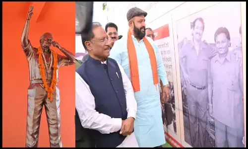 मुख्यमंत्री विष्णु देव साय ने दिलीप सिंह जूदेव की प्रतिमा पर माल्यार्पण कर किया नमन