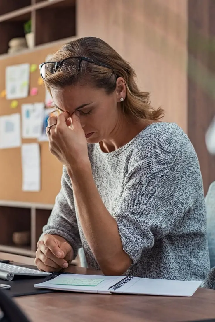 Vitamin D Deficiency Symptoms: विटामिन डी की कमी से क्या होता है?