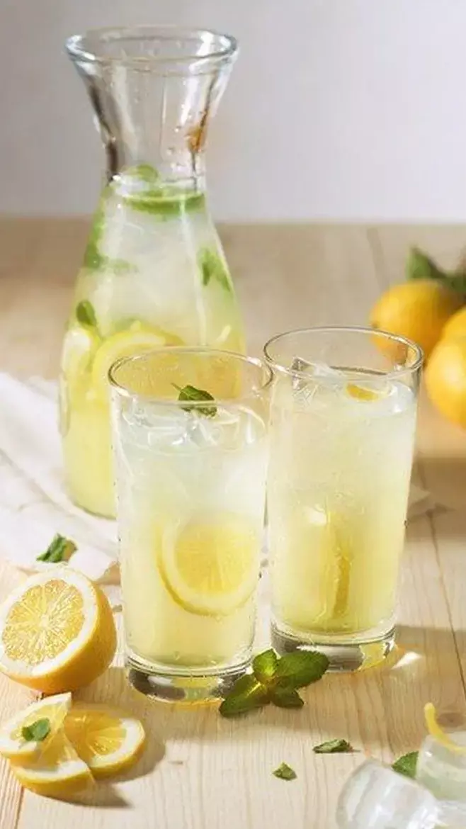 Nimbu Pani Ke Nuksan: किन लोगों को नहीं पीना चाहिए नींबू पानी?