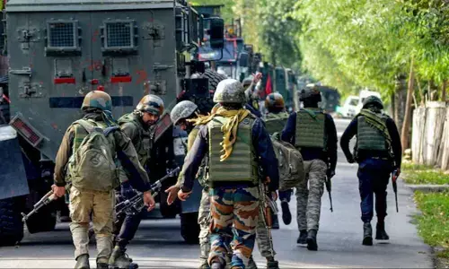 Jammu Kashmir Encounter: सेना को बड़ी कामयाबी! डोडा में आतंकी ठिकाने का भंडाफोड़, हथियार बरामद