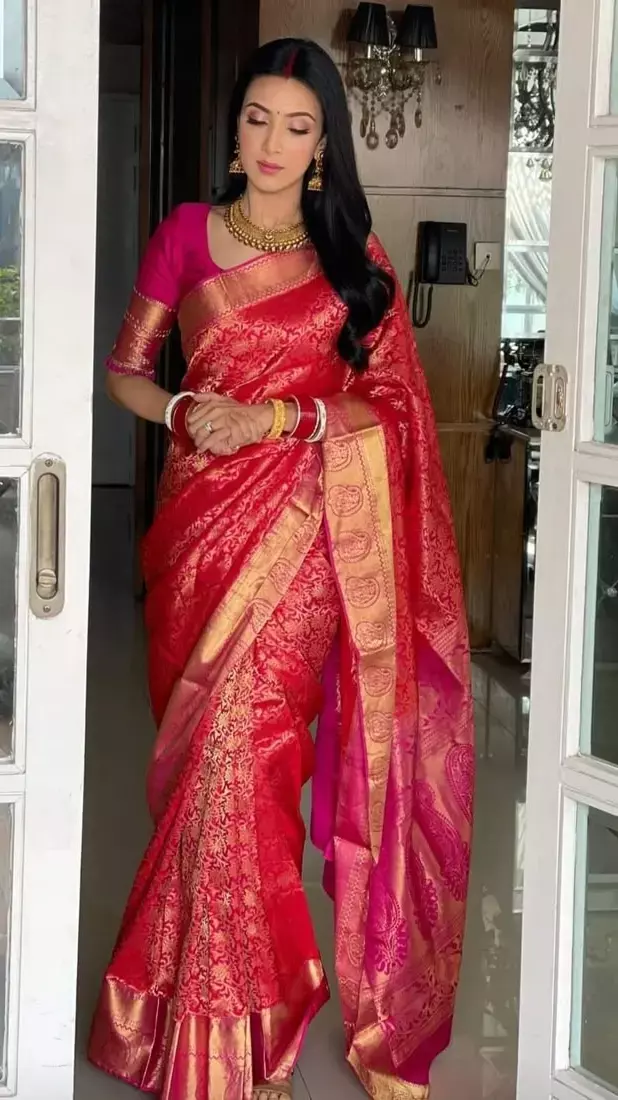 Vastu Tips for Married Women: शादीशुदा औरतों की ये गलतियां घर को कर देती है बर्बाद