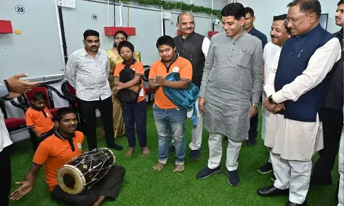 सीएम विष्णु देव साय ने किया मनोविकास केंद्र का अवलोकन, विशेष बच्चों से आत्मीय मुलाकात, कहा-यह मानवता की सच्ची सेवा...