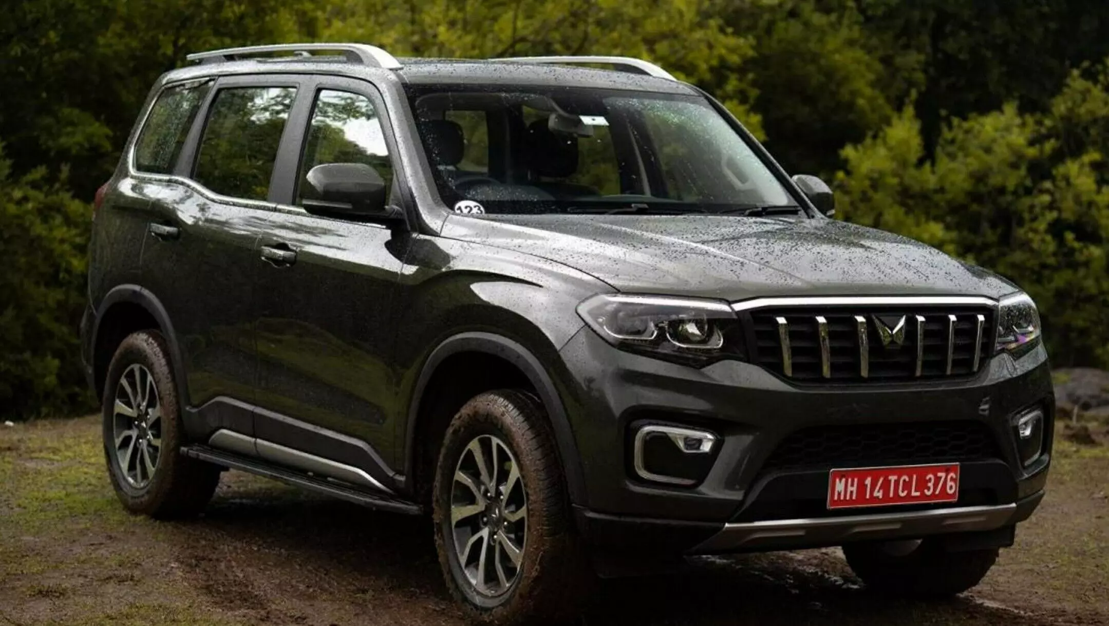 Mahindra Scorpio N: दमदार इंजन, शानदार फीचर्स और आकर्षक डिजाइन के साथ आपकी परफेक्ट एसयूवी Mahindra Scorpio N Mahindra Scorpio N: दमदार इंजन, शानदार फीचर्स और आकर्षक डिजाइन के साथ आपकी परफेक्ट एसयूवी Mahindra Scorpio N