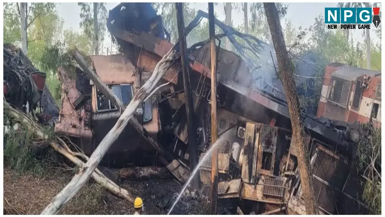 Sahibganj Rail Accident: बड़ा रेल हादसा, दो मालगाड़ियों की आमने-सामने से हुई टक्कर, 3 लोगों की मौत, 4 घायल Sahibganj Rail Accident: बड़ा रेल हादसा, दो मालगाड़ियों की आमने-सामने से हुई टक्कर, 3 लोगों की मौत, 4 घायल