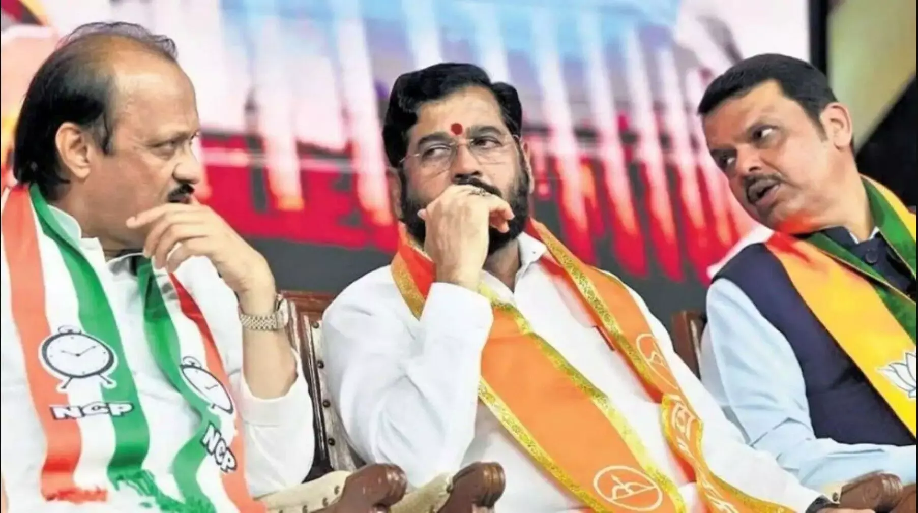 Maharashtra Politics: महाराष्ट्र की सत्ता में बड़ा फेरबदल – अजित पवार की ताकत कम! शिंदे को बढ़त?कौन हुआ मजबूत, कौन कमजोर? Maharashtra Politics: महाराष्ट्र की सत्ता में बड़ा फेरबदल – अजित पवार की ताकत कम! शिंदे को बढ़त?कौन हुआ मजबूत, कौन कमजोर?