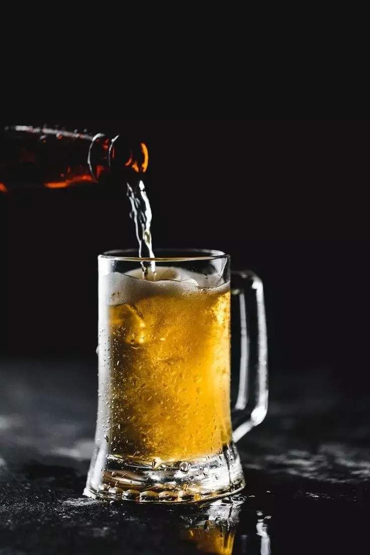 Beer Pine ke Fayde: क्या बियर पीना सेहत के लिए फायदेमंद होता है?