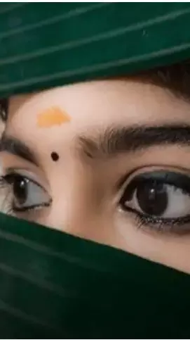 Samudrik Shastra: आंखें खोलेंगी राज़, सामुद्रिक शास्त्र के अनुसार आँखों से करें लोगों की पहचान