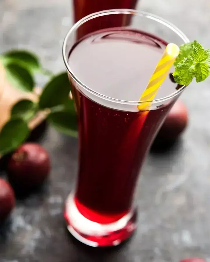 Kokum Juice Benefits In Hindi: गर्मियों में जरूर पिएं कोकम का शरबत, मिलेंगे कई फायदे