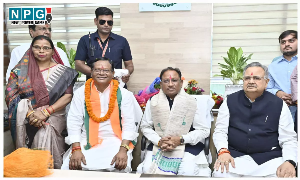 मुख्यमंत्री विष्णु देव साय छत्तीसगढ़ राज्य वन विकास निगम के अध्यक्ष रामसेवक पैकरा के पदभार ग्रहण समारोह में हुए शामिल... मुख्यमंत्री विष्णु देव साय छत्तीसगढ़ राज्य वन विकास निगम के अध्यक्ष रामसेवक पैकरा के पदभार ग्रहण समारोह में हुए शामिल...