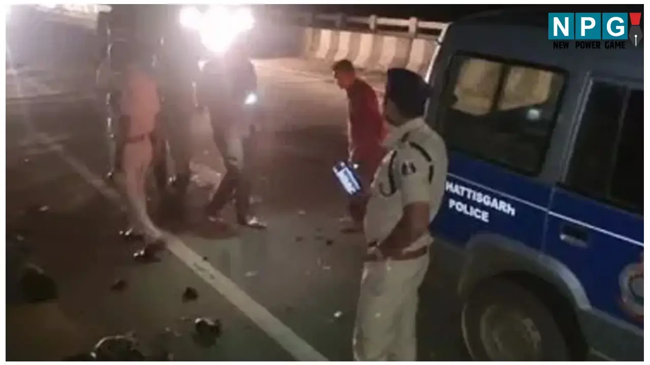 CG Road Accident: तेज रफ्तार स्कॉर्पियो ने बाइक सवारों को मारी टक्कर, 3 लोगों की मौके पर मौत CG Road Accident: तेज रफ्तार स्कॉर्पियो ने बाइक सवारों को मारी टक्कर,