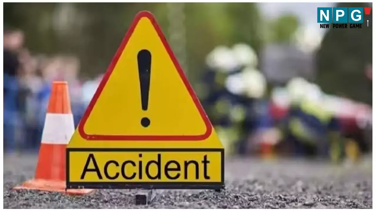 Kushinagar Road Accident: पेड़ से जा टकराई बारात में जा रही कार, 6 लोगों की मौत,