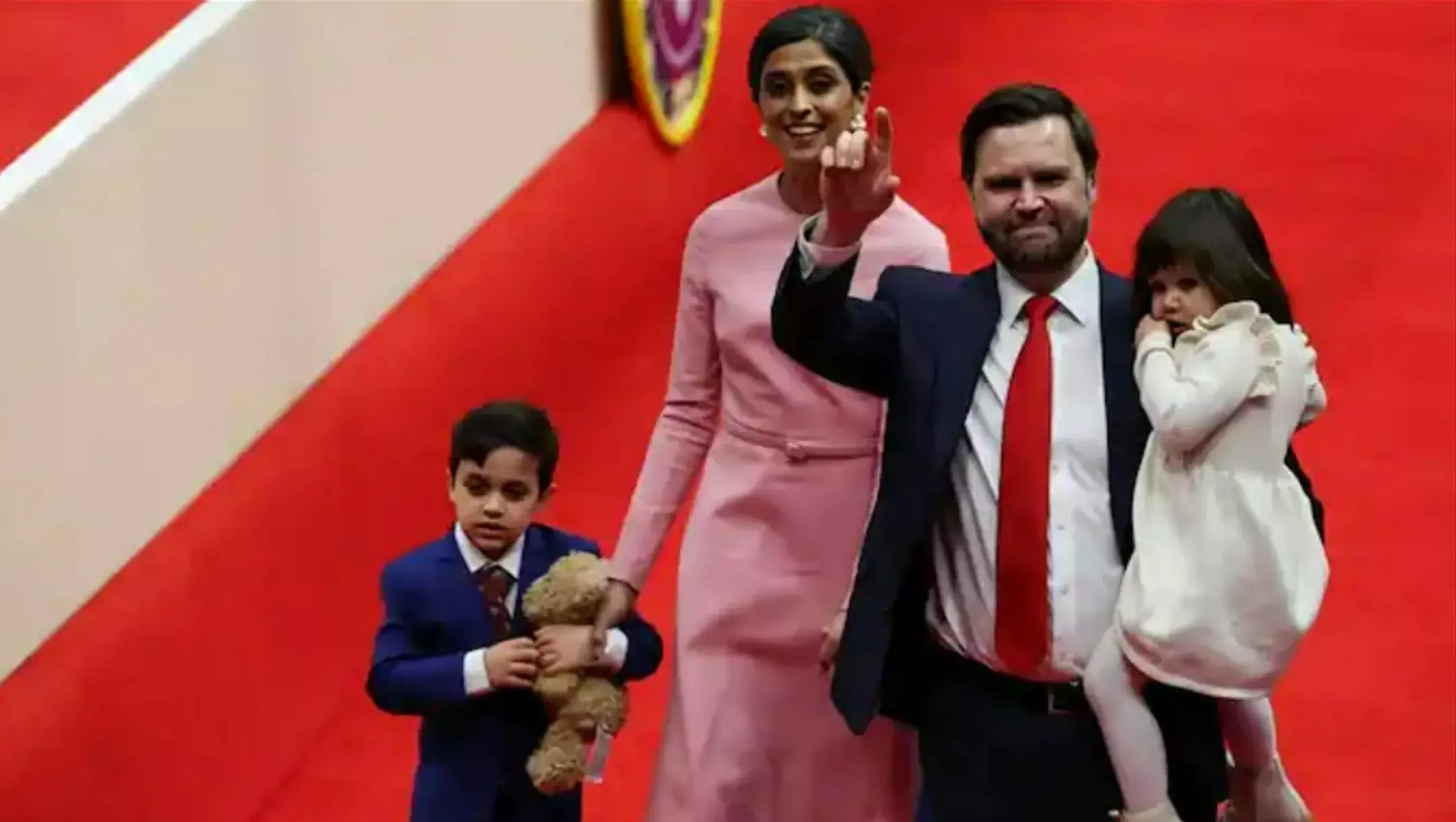 JD Vance India Visit News: अभारत पहुंचे अमेरिकी उपराष्ट्रपति जेडी वेंस, जानिए 4 दिनों की यात्रा का पूरा शेड्यूल