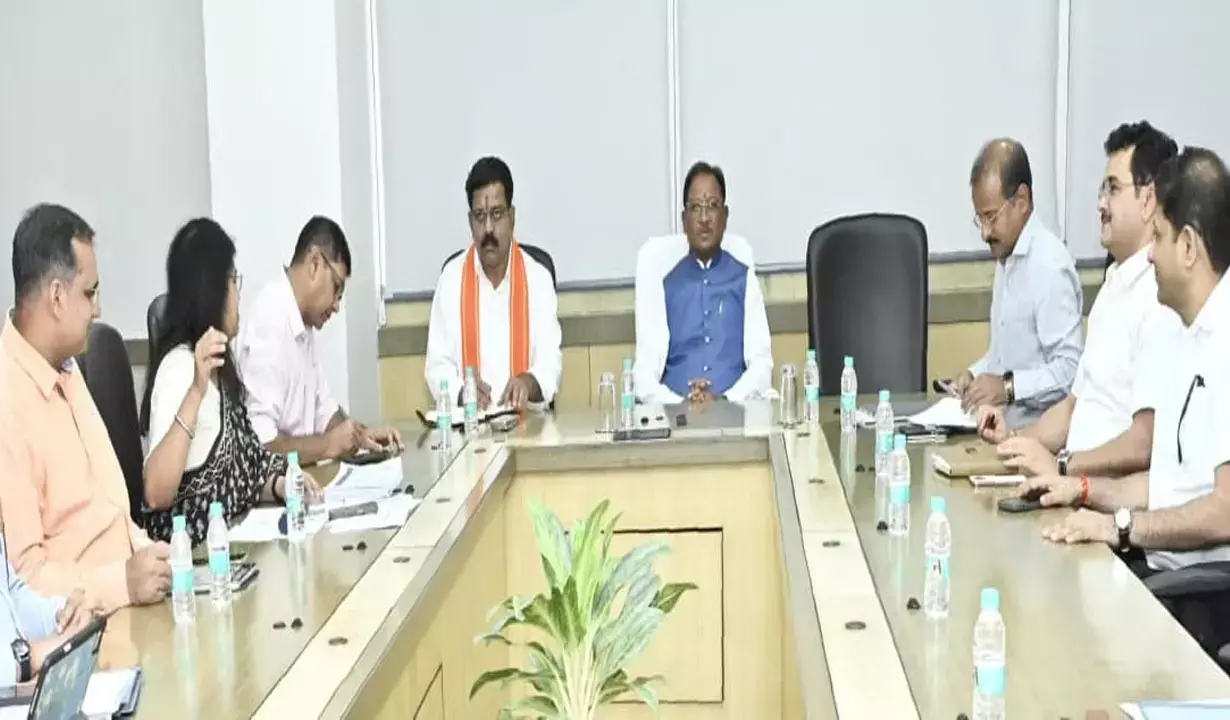 CM विष्णुदेव साय ने की नक्सल उन्मूलन अभियान की समीक्षा, बोले- यह केवल एक अभियान नहीं, बल्कि बस्तर और छत्तीसगढ़ के भविष्य को सुरक्षित करने का मिशन...