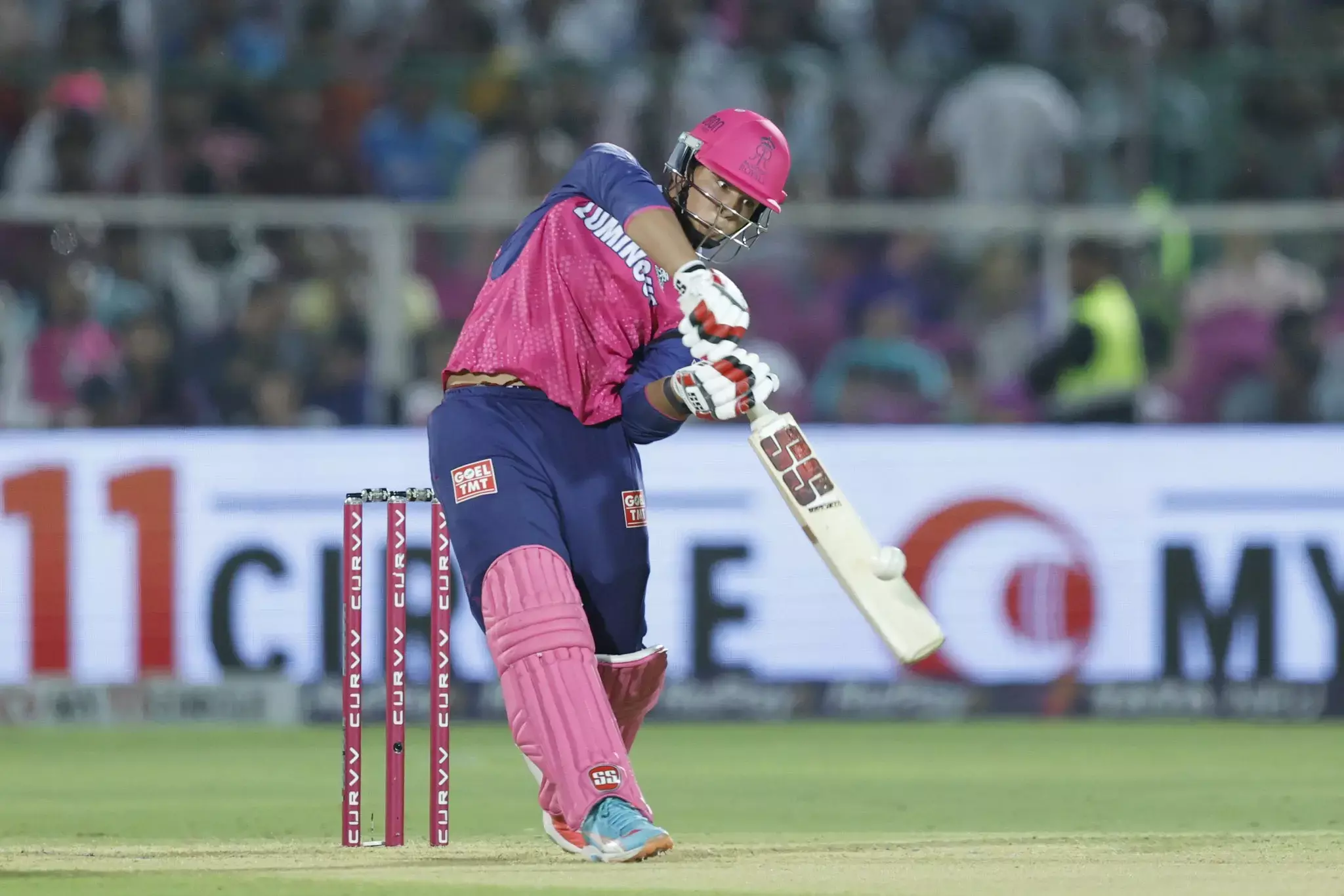 Vaibhav Suryavanshi Biography: कौन है वैभव सूर्यवंशी? 14 साल के उम्र में IPL में बनाया वर्ल्ड रिकॉर्ड