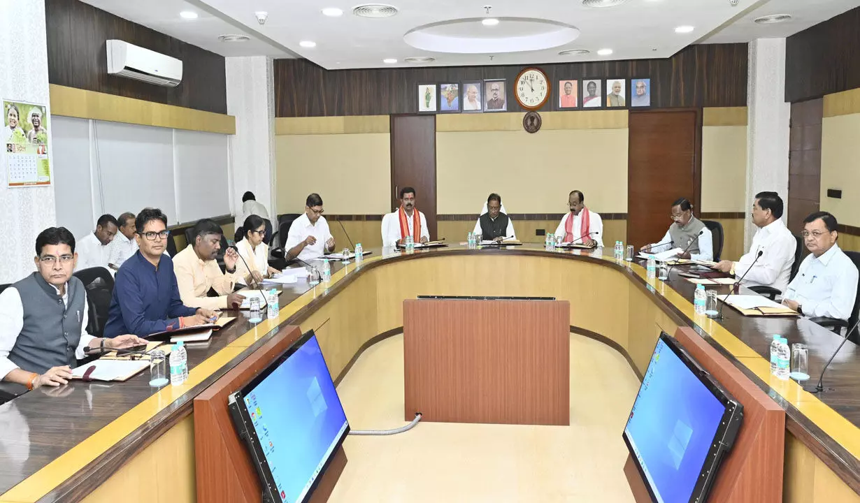 Chhattisgarh Teacher News: कैबिनेट ने बर्खास्त शिक्षकों की बहाली पर लगाई मुहर, विष्णुदेव सरकार ने 2621 शिक्षकों को दी अक्षय तृतीया पर नौकरी की खुशखबरी Chhattisgarh Teacher News: कैबिनेट ने बर्खास्त शिक्षकों की बहाली पर लगाई मुहर, विष्णुदेव सरकार ने 2621 शिक्षकों को दी अक्षय तृतीया पर नौकरी की खुशखबरी