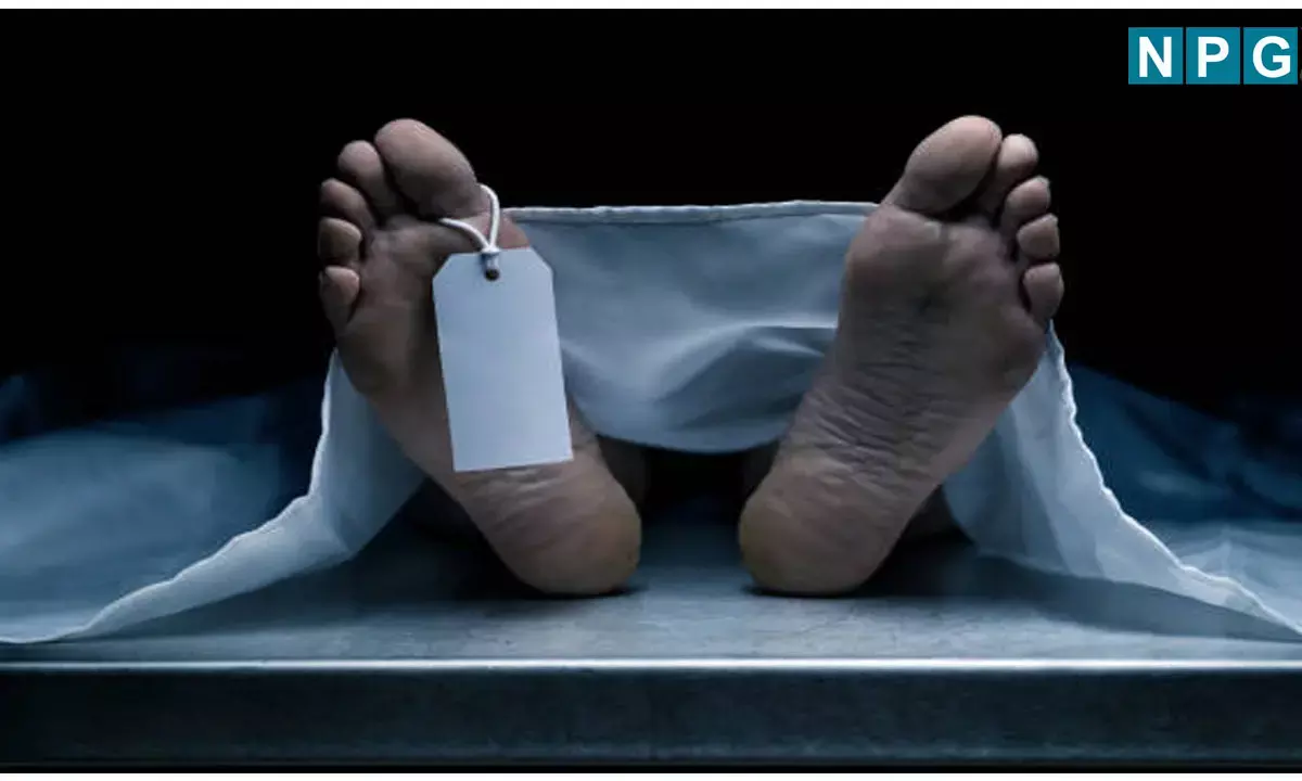 Gorakhpur Suicide Case: 1500 रुपए के लिए एक परिवार के तीन लोगों ने की आत्महत्या, एक ने लगाईं फांसी, बाकियों ने खाया जहर, जाने पूरा मामला