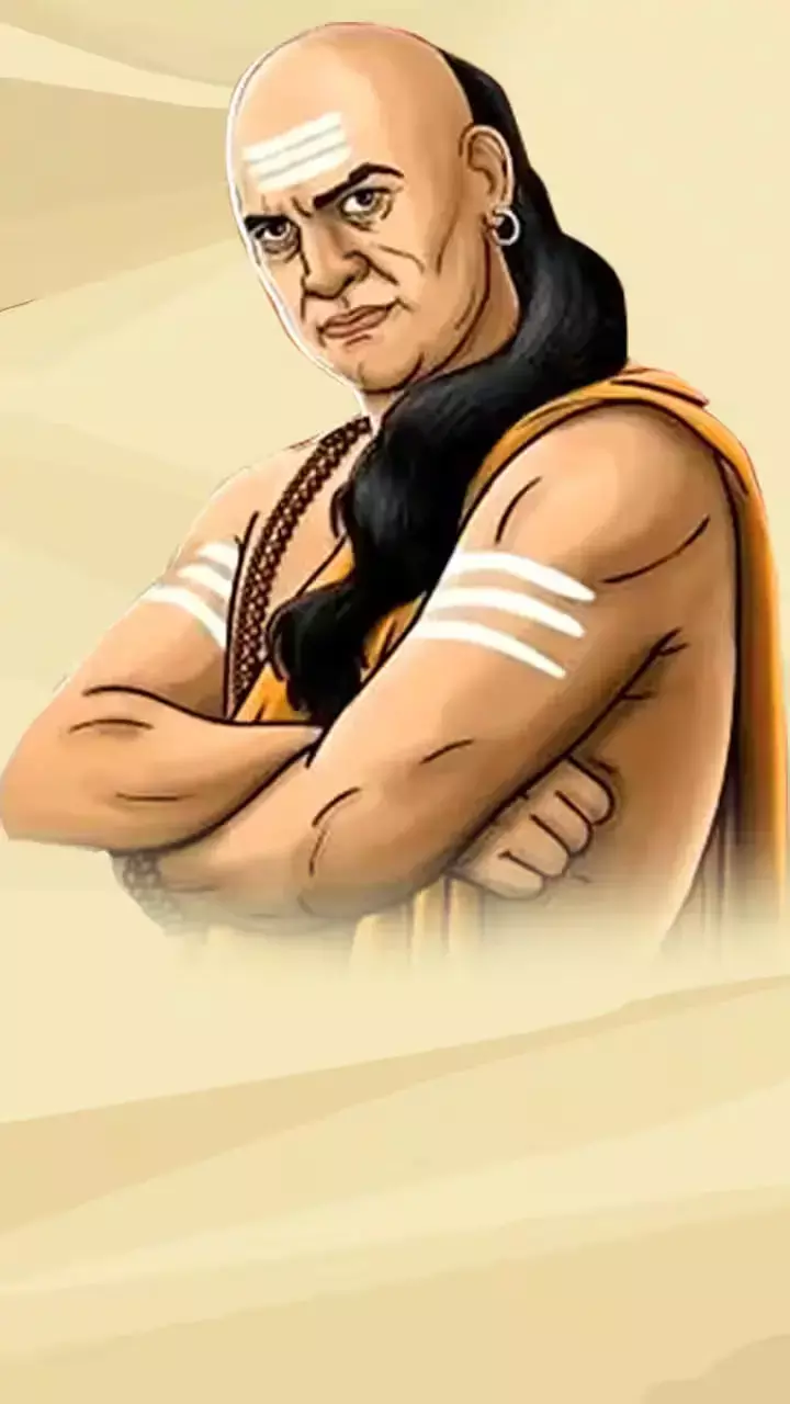 Chanakya Niti: चाणक्य की नीतियों से जानें, कैसे बनाएं धन को स्थायी और समृद्ध