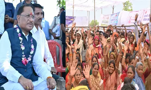 Sushasan Tihaar: समाधान के संकल्प के साथ आगे बढ़ रहा सुशासन तिहार, धमतरी जिला सुशासन तिहार में मिले आवेदनों के निराकरण में प्रदेश में प्रथम...