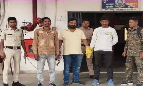 Balrampur News: भू-माफियाओं के खिलाफ बलरामपुर पुलिस की ताबड़तोड़ कार्रवाई, सरगना सहित 3 आरोपी गिरफ्तार....