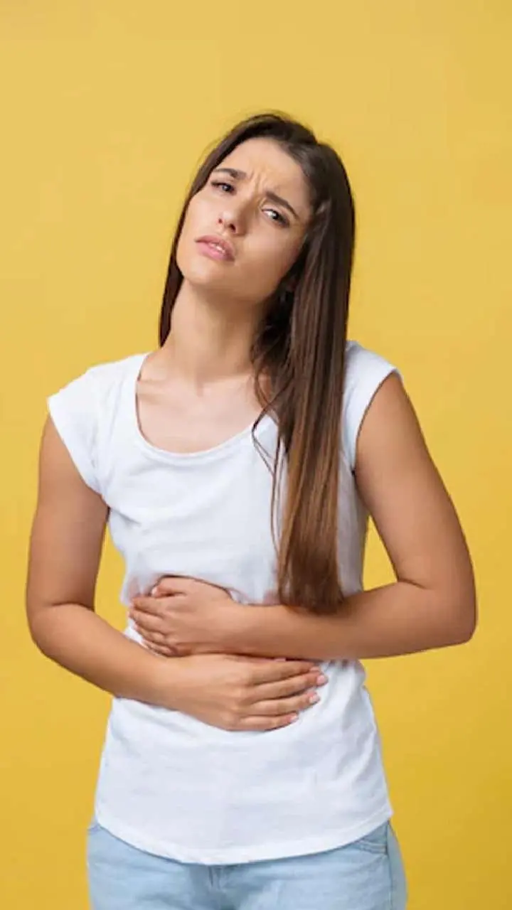 Fruits For Stomach: गर्मी में पाचन दुरुस्त करना है?  इन फलों को डाइट में शामिल करें, मिलेगा चमत्कारी फायदा