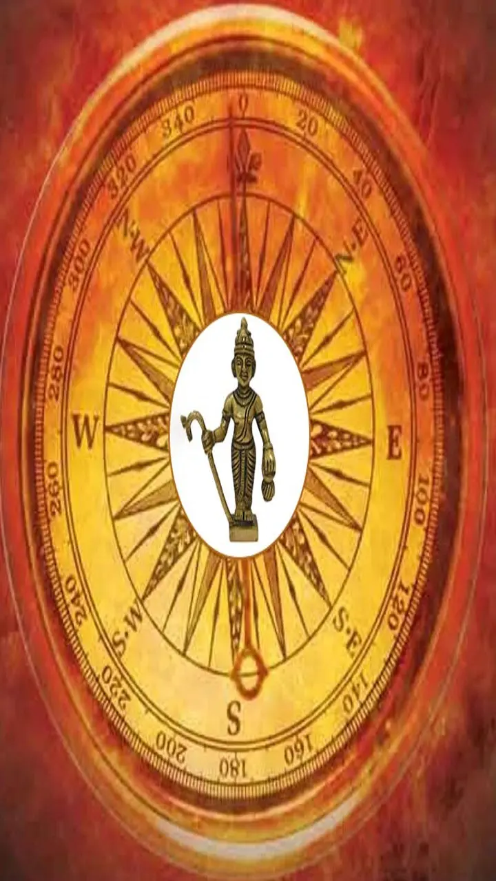 Vastu Tips: नाखून काटने के भी हैं नियम! जानिए कौन-से दिन ला सकते हैं धन हानि