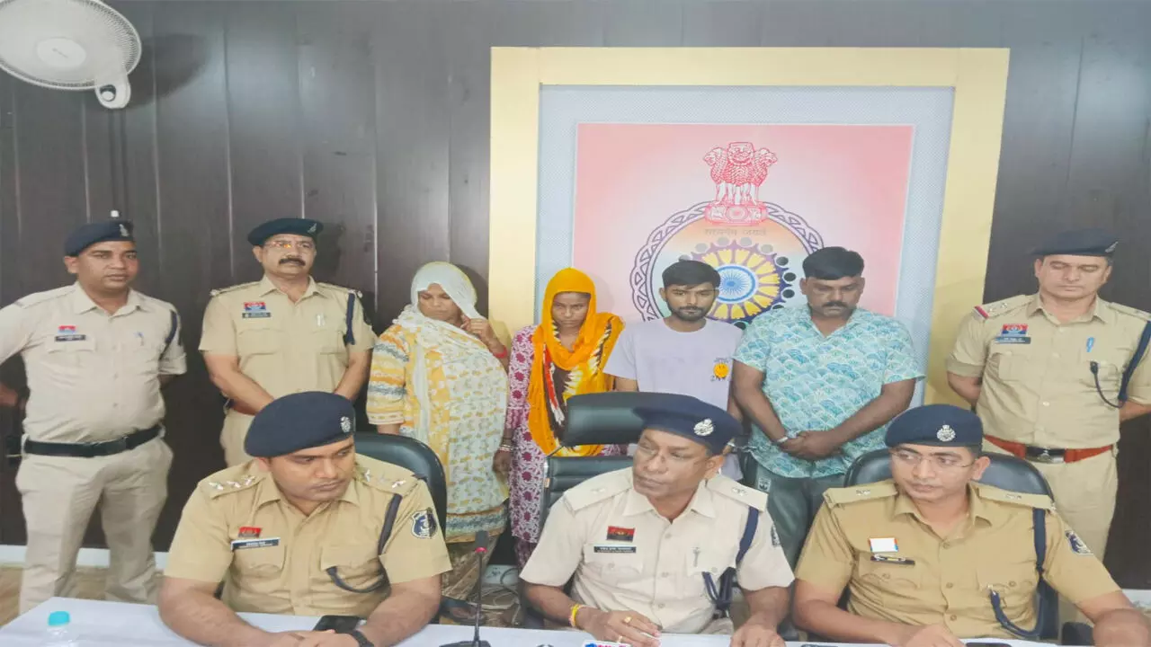 Bilaspur Crime News: सोने की ठगी करने वाले अंतर्राज्यीय गिरोह के दो महिला सहित चार  गिरफ्तार