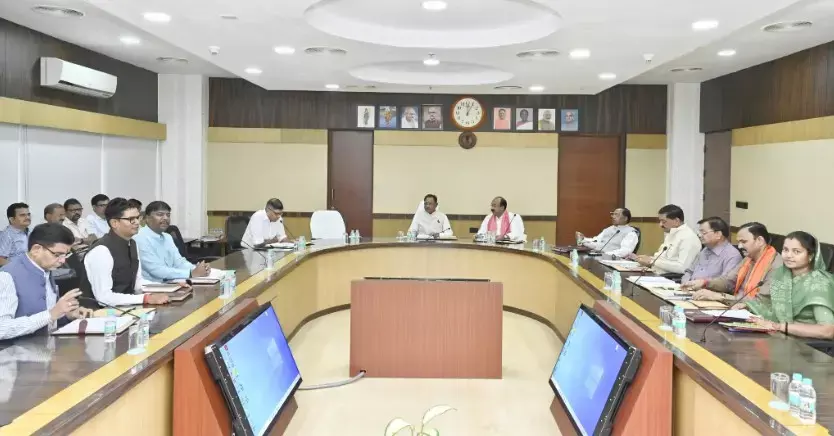Chhattisgarh Cabinet Meeting:  कैबिनेट बैठकः सीएम विष्णुदेव साय की अध्यक्षता में कैबिनेट की 29वीं बैठक मंत्रालय में, महत्वपूर्ण फैसलों पर लग सकती है मुहर