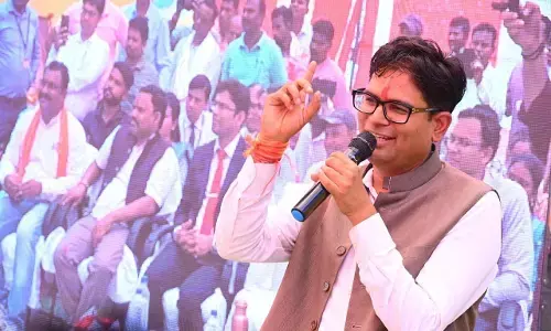 Jagargunda Bank News Hindi: 25 साल बाद नक्सलियों के गढ़ जगरगुंडा में खुला इंडियन ओवरसीज बैंक, मंत्री ओपी चौधरी ने भी खुलवाया खाता