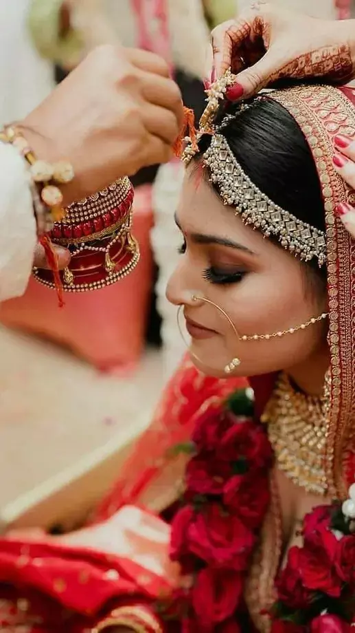 Shadi Ke Liye Vastu Tips: अगर आपकी भी नहीं हो रही शादी, तो ये वास्तु टिप्स आएंगे काम