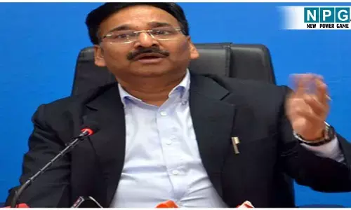 IAS Vinay Chaubey News: शराब घोटाला मामले में बड़ी कार्रवाई, हिरासत में लिए गए आईएएस विनय चौबे, ACB कर रही पूछताछ