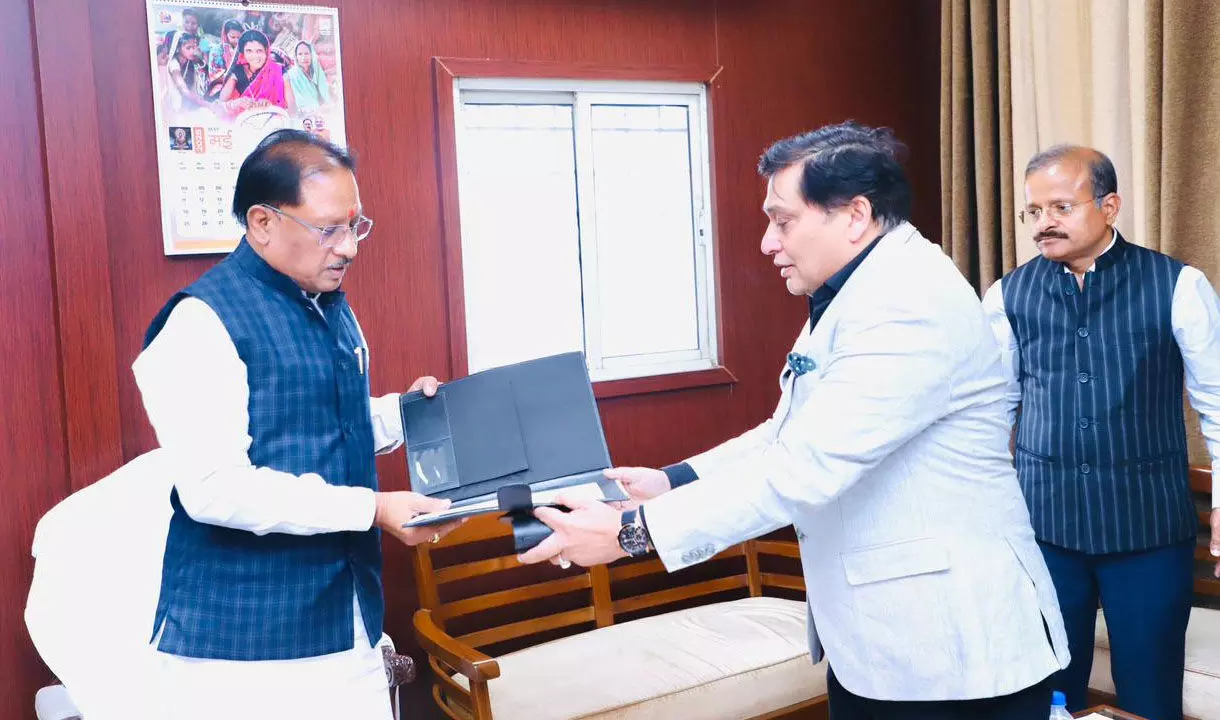 देश के सबसे उन्नत ट्रांसफॉर्मर अब बनेंगे रायपुर में, 300 करोड़ से अधिक का निवेश प्रस्ताव देश के सबसे उन्नत ट्रांसफॉर्मर अब बनेंगे रायपुर में, 300 करोड़ से अधिक का निवेश प्रस्ताव