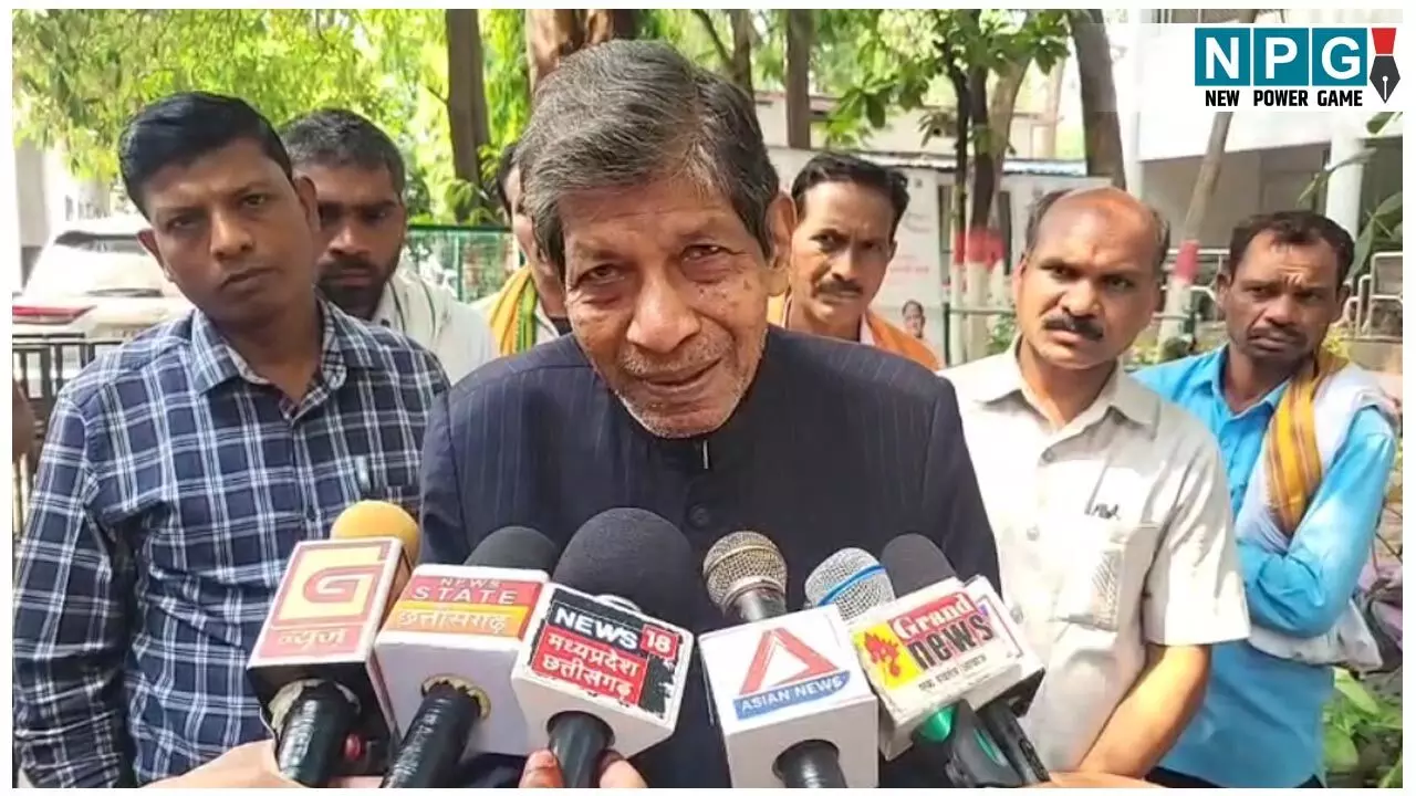 CG Naxalite News: पूर्व गृहमंत्री कंवर बोले, नक्सलियों का खात्मा तो उसी वक़्त हो जाता, अफ़सोस केंद्र सरकार ने तब मदद नहीं की... CG Naxalite News: पूर्व गृहमंत्री कंवर बोले, नक्सलियों का खात्मा तो उसी वक़्त हो जाता, अफ़सोस केंद्र सरकार ने तब मदद नहीं की...