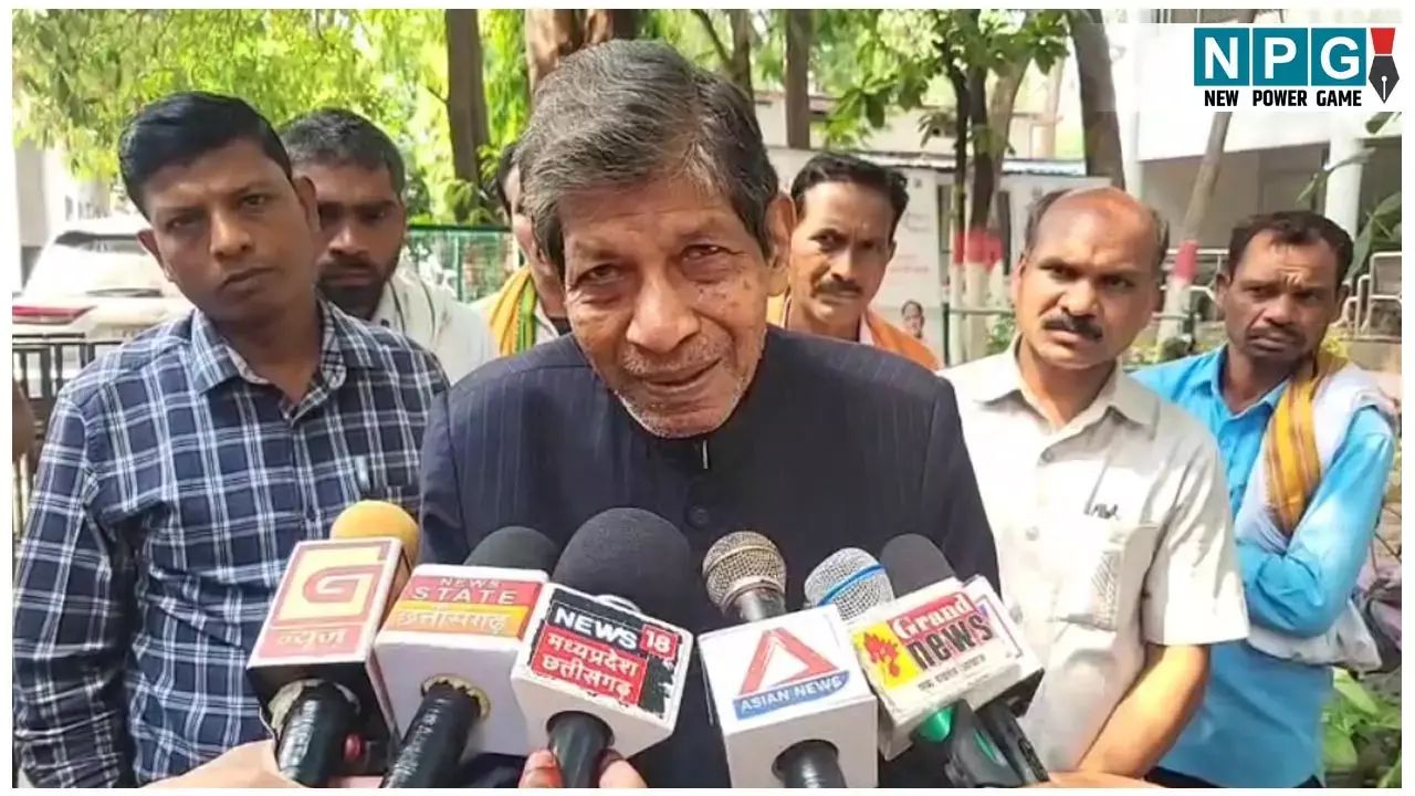 CG Naxalite News: पूर्व गृहमंत्री कंवर बोले, नक्सलियों का खात्मा तो उसी वक़्त हो जाता, अफ़सोस केंद्र सरकार ने तब मदद नहीं की... CG Naxalite News: पूर्व गृहमंत्री कंवर बोले, नक्सलियों का खात्मा तो उसी वक़्त हो जाता, अफ़सोस केंद्र सरकार ने तब मदद नहीं की...