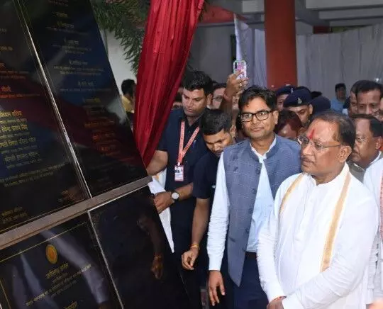 मुख्यमंत्री विष्णुदेव साय ने रायगढ़ जिले को दी 330 करोड़ 29 लाख रुपए के विकास कार्यों की सौगात... मुख्यमंत्री विष्णुदेव साय ने रायगढ़ जिले को दी 330 करोड़ 29 लाख रुपए के विकास कार्यों की सौगात...
