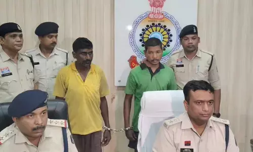 Raigarh News: ट्रिपल मर्डर, पति ही निकला आरोपी, जमीन और पैसों के लालच में दोस्त ने दिया खौफनाक घटना को अंजाम