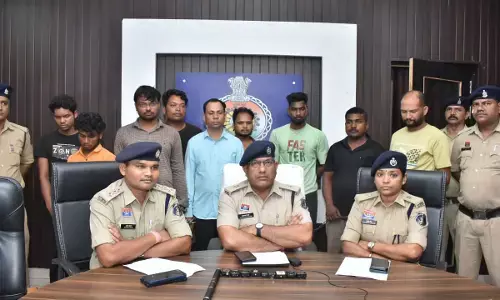Durg News: डाॅक्टर का अश्लील वीडियो वायरल, पुलिस ने 9 लोगों को किया गिरफ्तार, जानिए मौत की वजह...