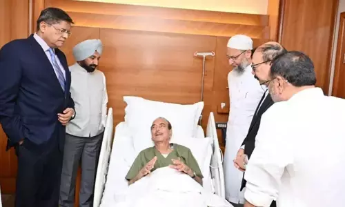 Ghulam Nabi Azad Hospitalized: गुलाम नबी आजाद की तबीयत बिगड़ी, कुवैत के अस्पताल में भर्ती, जानें क्या हुआ विदेश यात्रा के दौरान?