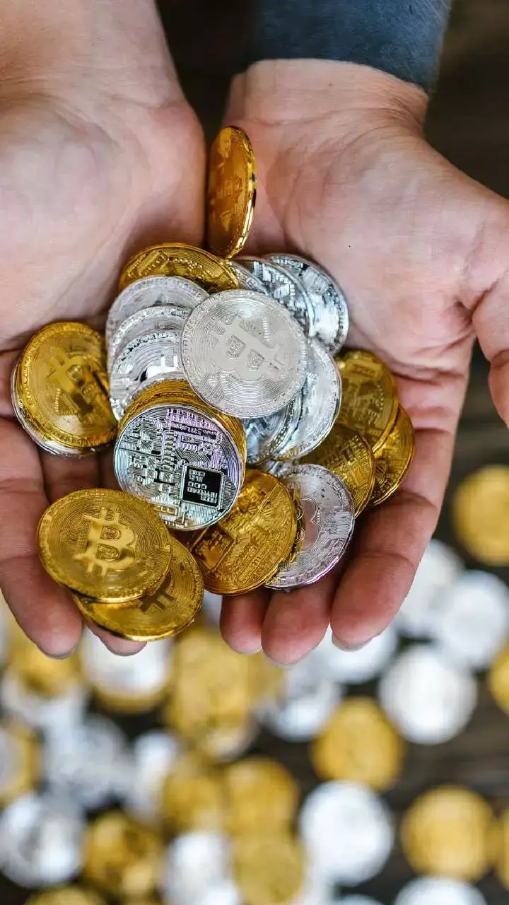 Gold Price Today 07 June 2025: सस्ता हुआ सोना, चांदी के भाव में कोई बदलाव नहीं, जानिए कितना सस्ता हुआ सोना