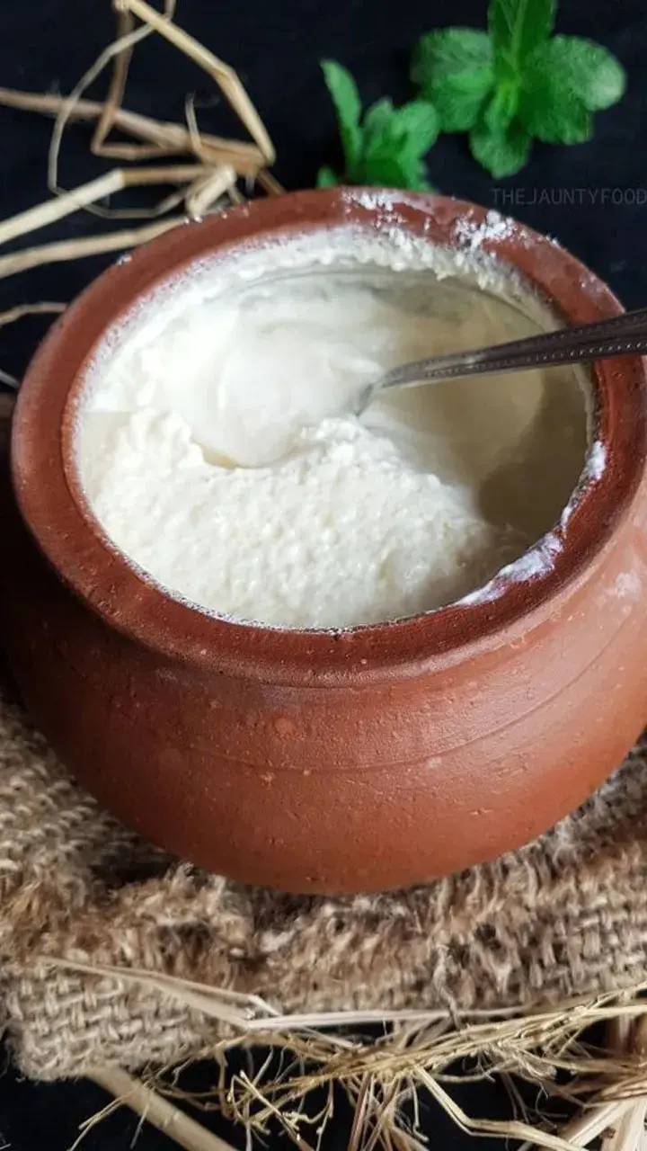 Dahi Khane Ke Fayde: 7 तरीके, और 7 गंभीर बीमारियों से राहत, जानिए दही खाने का सही उपाय...