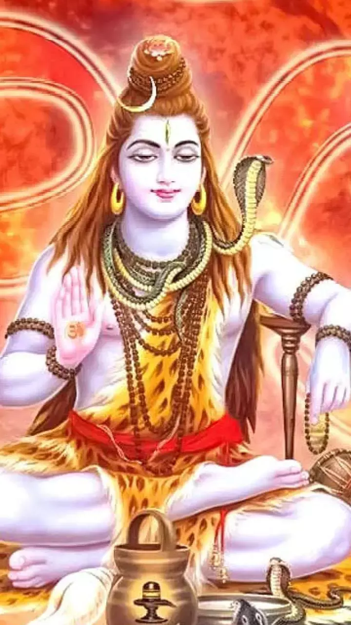 Jyeshtha Ravi Pradosh Vrat 2025: इस दिन है ज्येष्ठ मास का अंतिम रवि प्रदोष व्रत, पूजा से होंगे ये लाभ