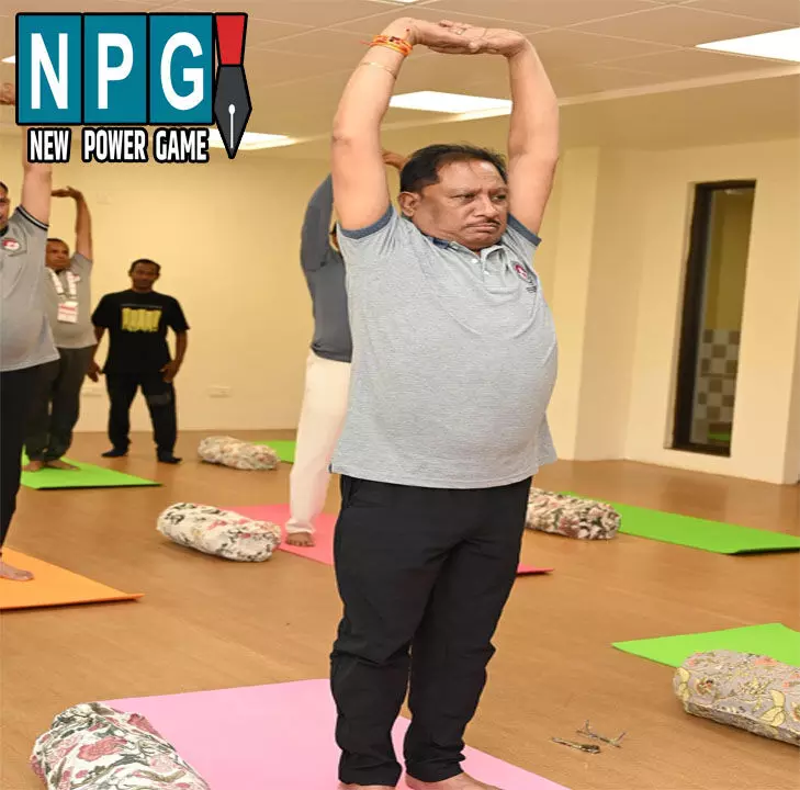 CM Vishnu Deo Sai: चिंतन शिविर 2.0: CM साय ने योग से की दूसरे दिन की शुरुआत