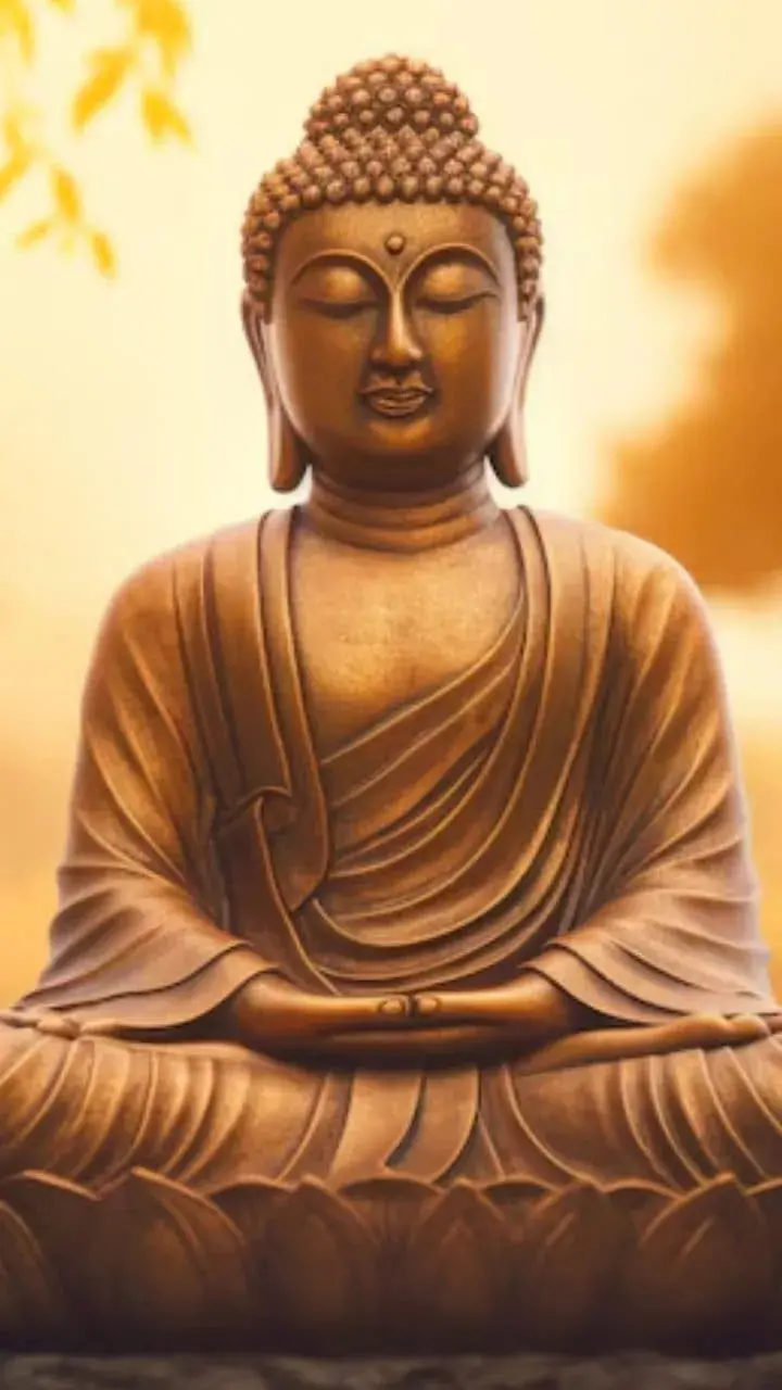 Vastu Tips: गौतम बुद्ध की मूर्ति रखें, घर में लाएं शांति और समृद्धि! जानिए क्या कहता है वास्तु शास्त्र