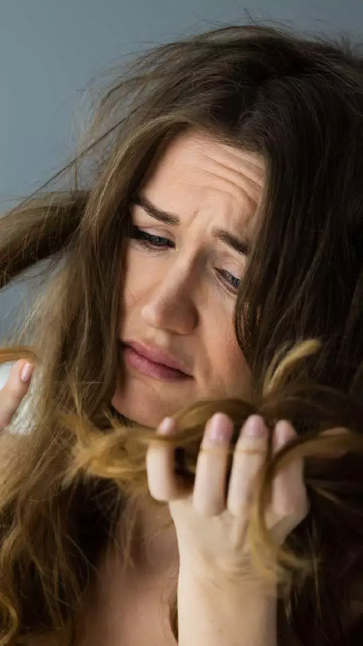 Hair Care Tips: हेयर स्पा करवाने जा रहे हो? ये गलतियां पड़ सकती है भारी, हो जाइए सावधान!