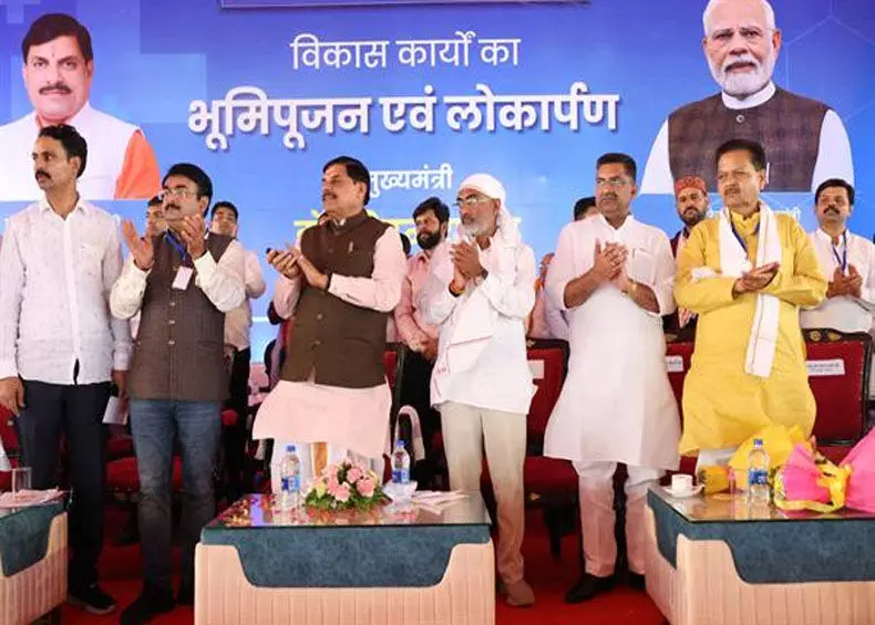 Laadli Behan Good News: लाड़ली बहनों के लिए खुशखबरी, रक्षाबंधन पर दिये जायेंगे इतने रूपये अतिरिक्त, CM ने बहनों को दिया उपहार...