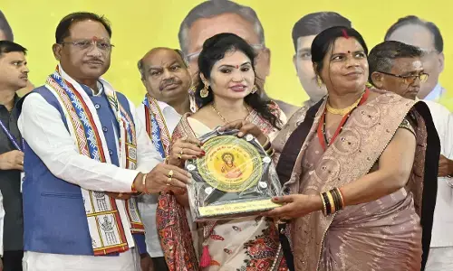 CG News: मुख्यमंत्री सेन समाज के महिला जिला अध्यक्षों एवं प्रतिभा सम्मान समारोह में हुए शामिल, भवन निर्माण हेतु 20 लाख रूपये की घोषणा