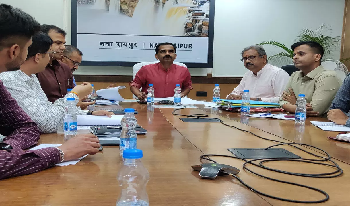 CG News: अब वाहनों में एचएसआरपी नंबर प्लेट नहीं लगाने पर होगी चालानी कार्रवाई...आर्डर की संख्या दोगुनी करने के दिए गए निर्देश...