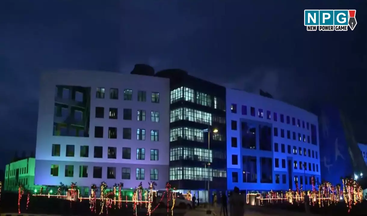 CG Mnatralay: मंत्रालय में गहमागहमी, बैठकों का दौर शुरू, बाकी ऑफिसों में दिवाली का सन्नाटा, 25 को CS विकास शील लेंगे कलेक्टरों की वीसी